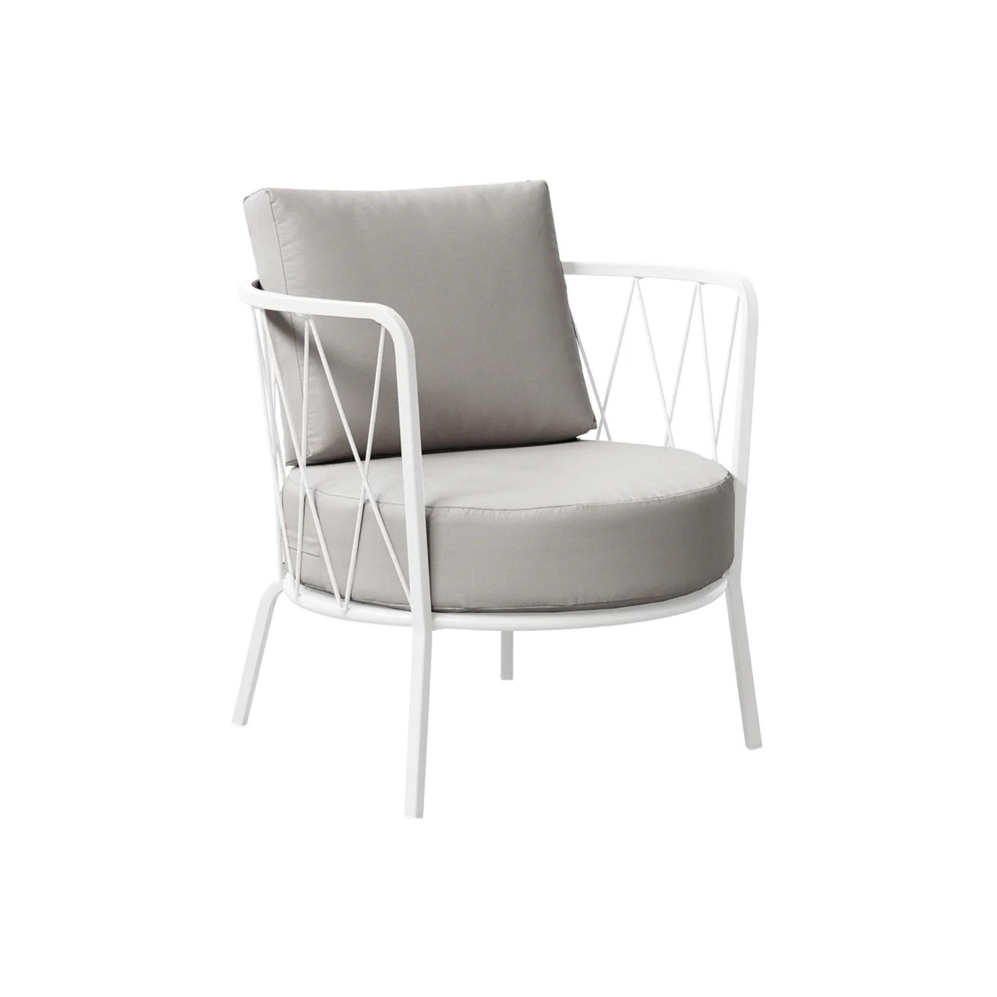 Dasy Armchair