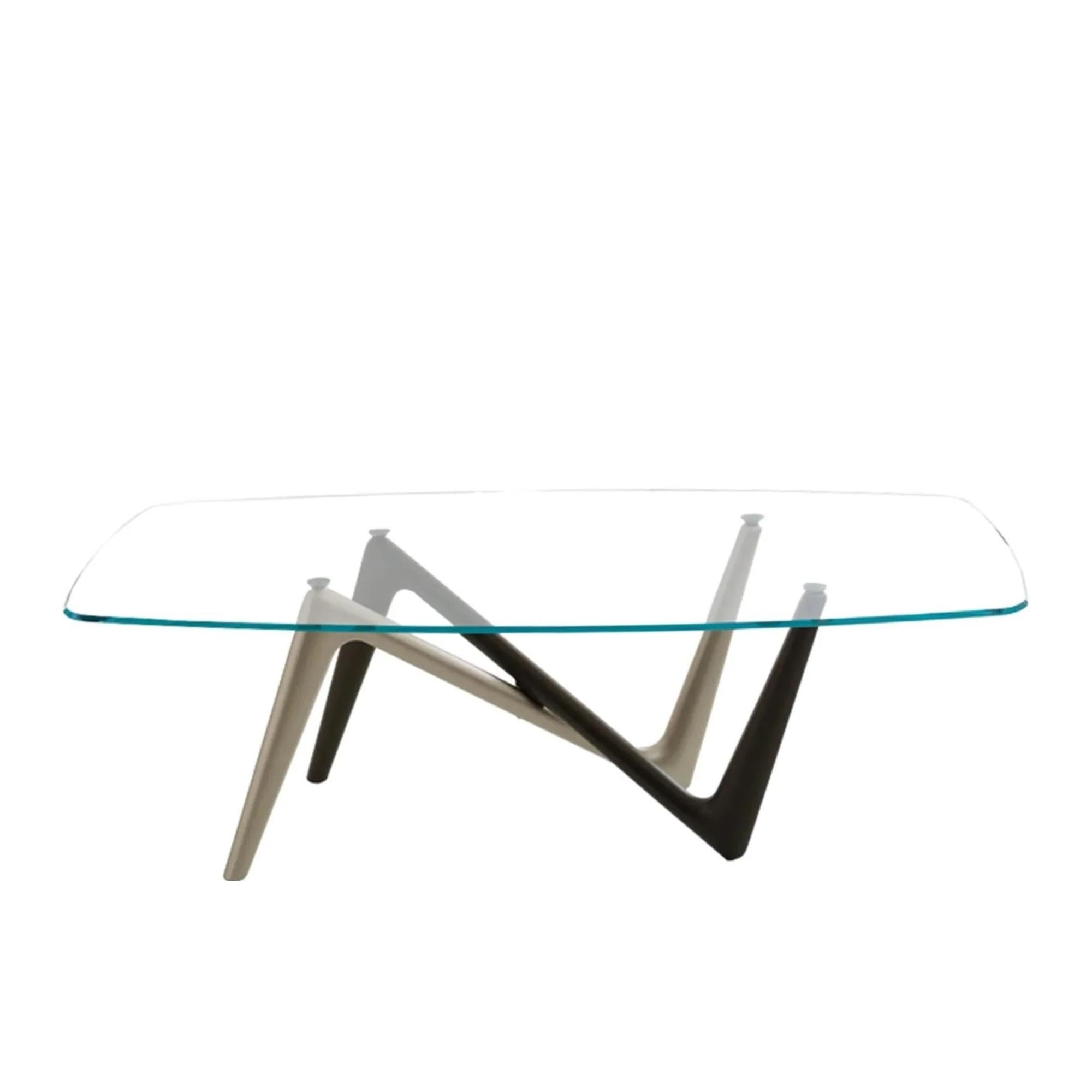 Esse Dining Table