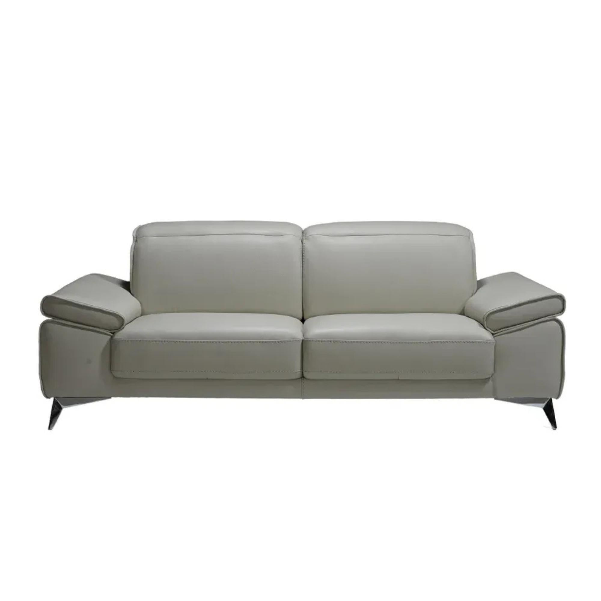 Edwin Loveseat