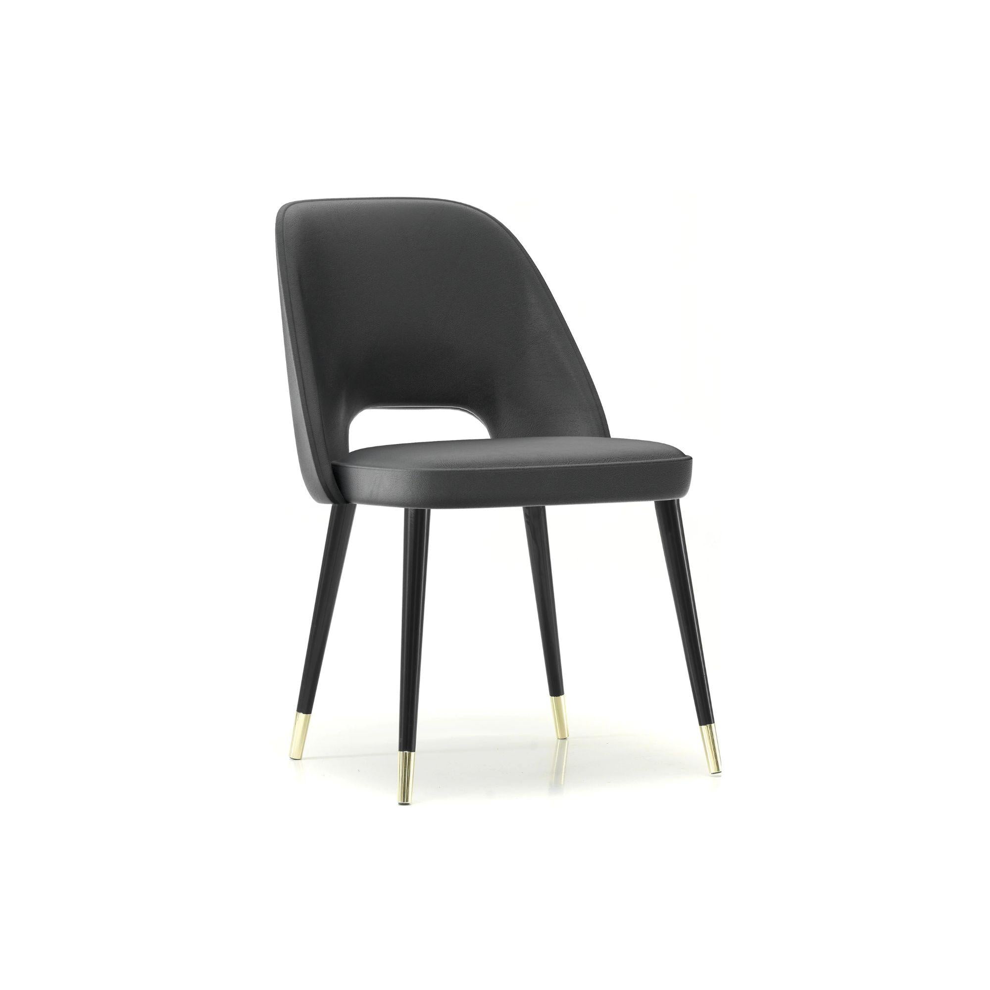 Cap Dining Chair