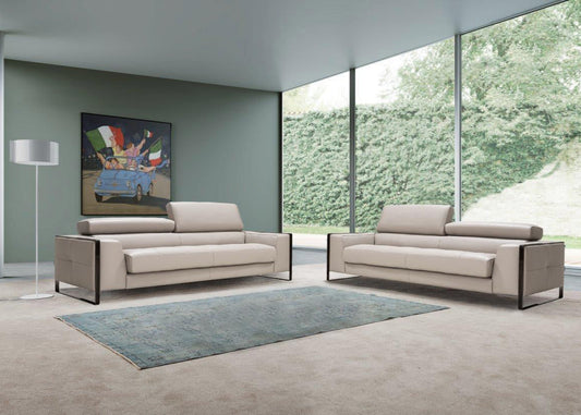 Daniela Sofa