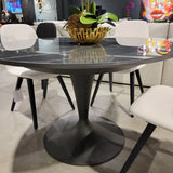 Sole Dining Table