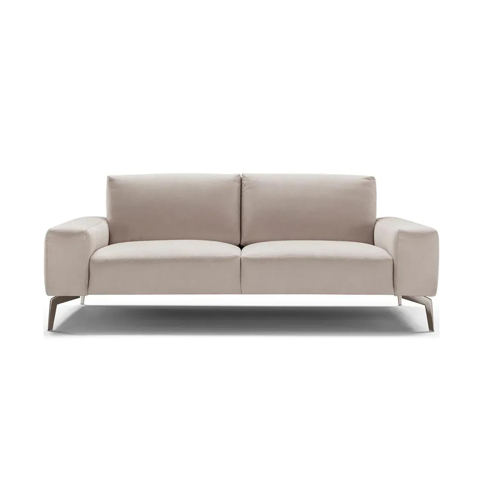 Ariano Loveseat