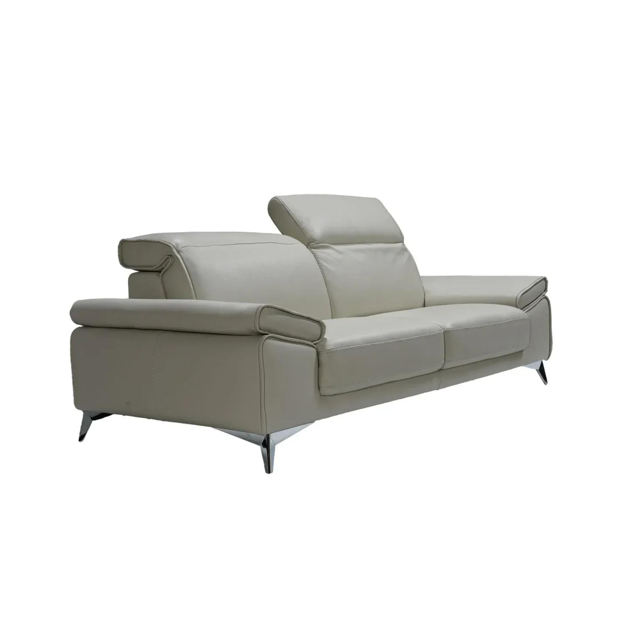 Edwin Loveseat