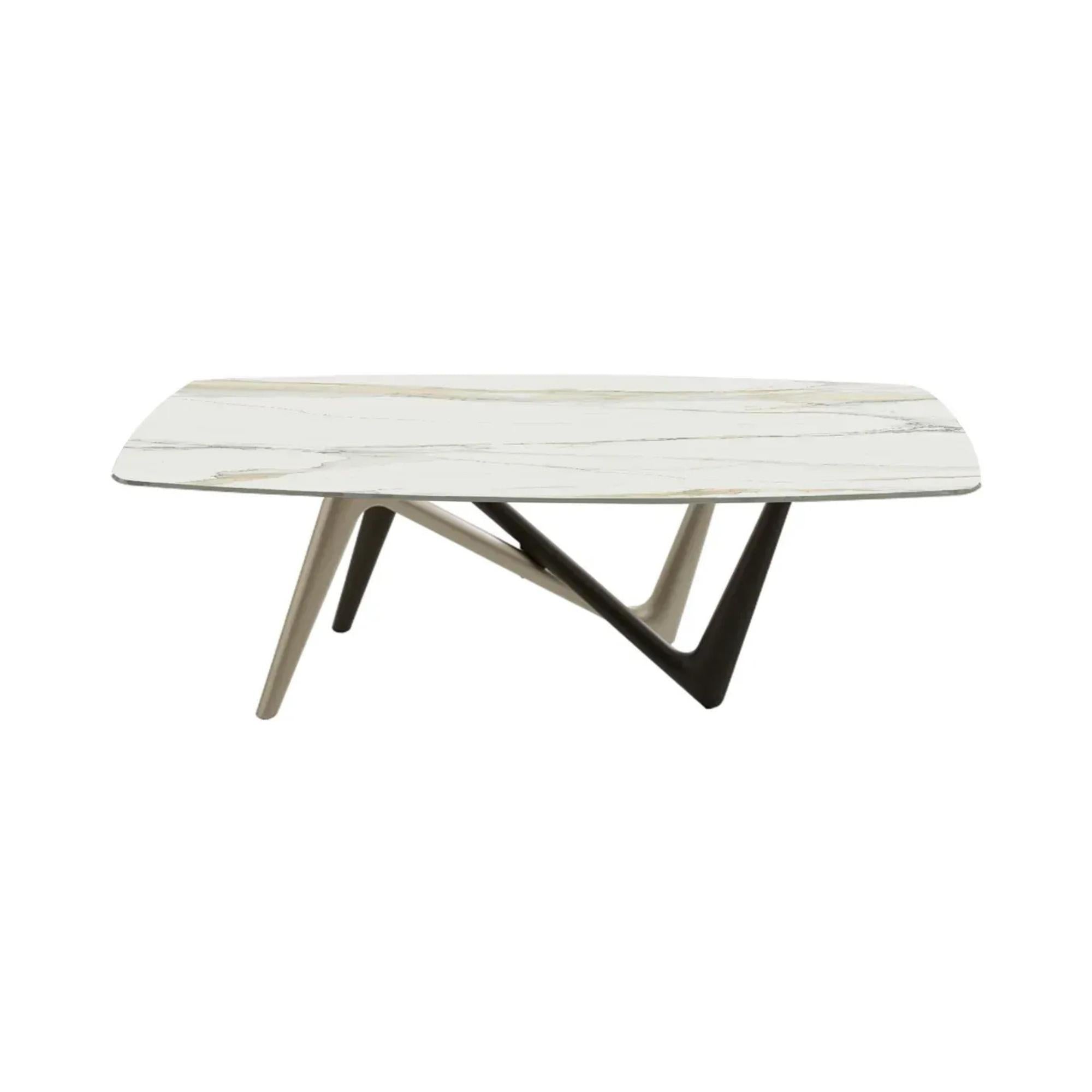Esse Dining Table