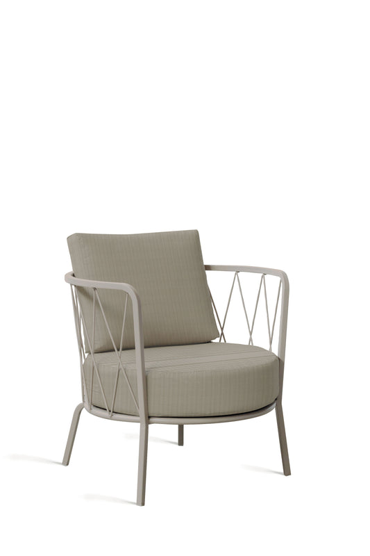 Dasy Armchair