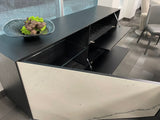 Credenza Forma BLK/WHT