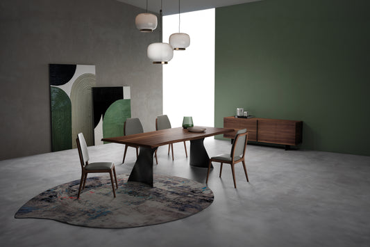 Manta Dining Table