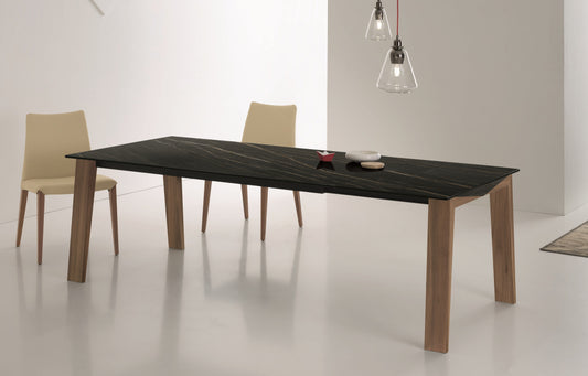 Unico Dining Table Noir Desir